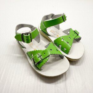 Girls Salt Water Sandals 7 Green Leather Heart Cutout Buckle Summer Shoes Retro